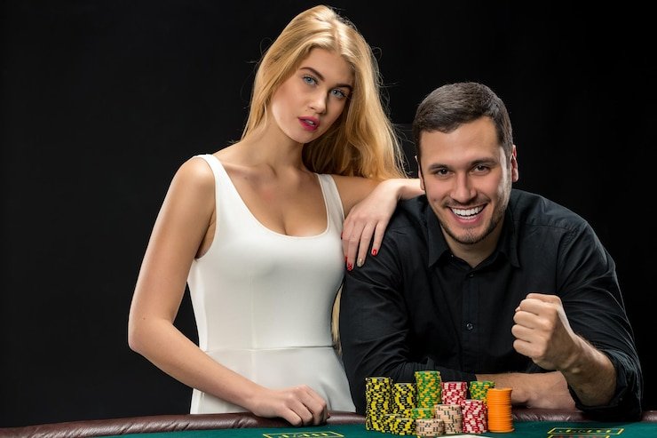 Antarmuka permainan slot dan dealer langsung alexistogell di perangkat mobile